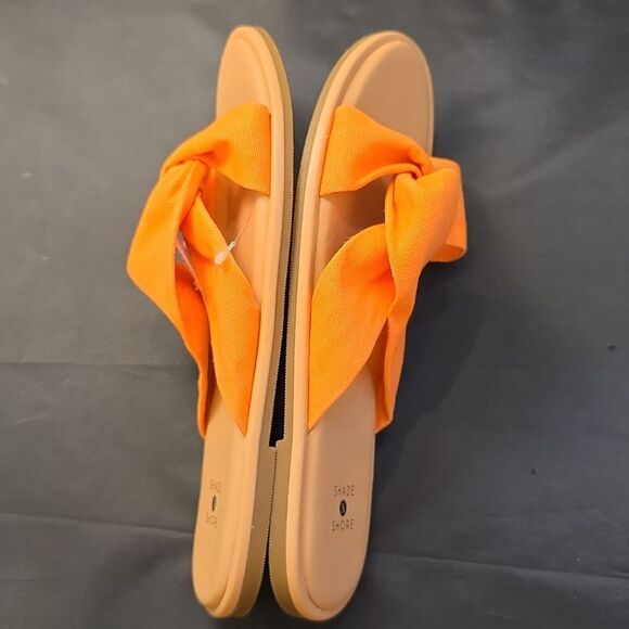 BRAND NEW SHADE& SHORE CRISSCROSS SLIDE SANDAL. G1 - Picture 10 of 14